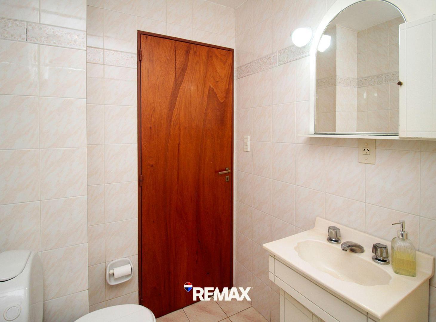 Foto de VENTA Departamento de 1 dormitorio con Cochera, imagen 3
