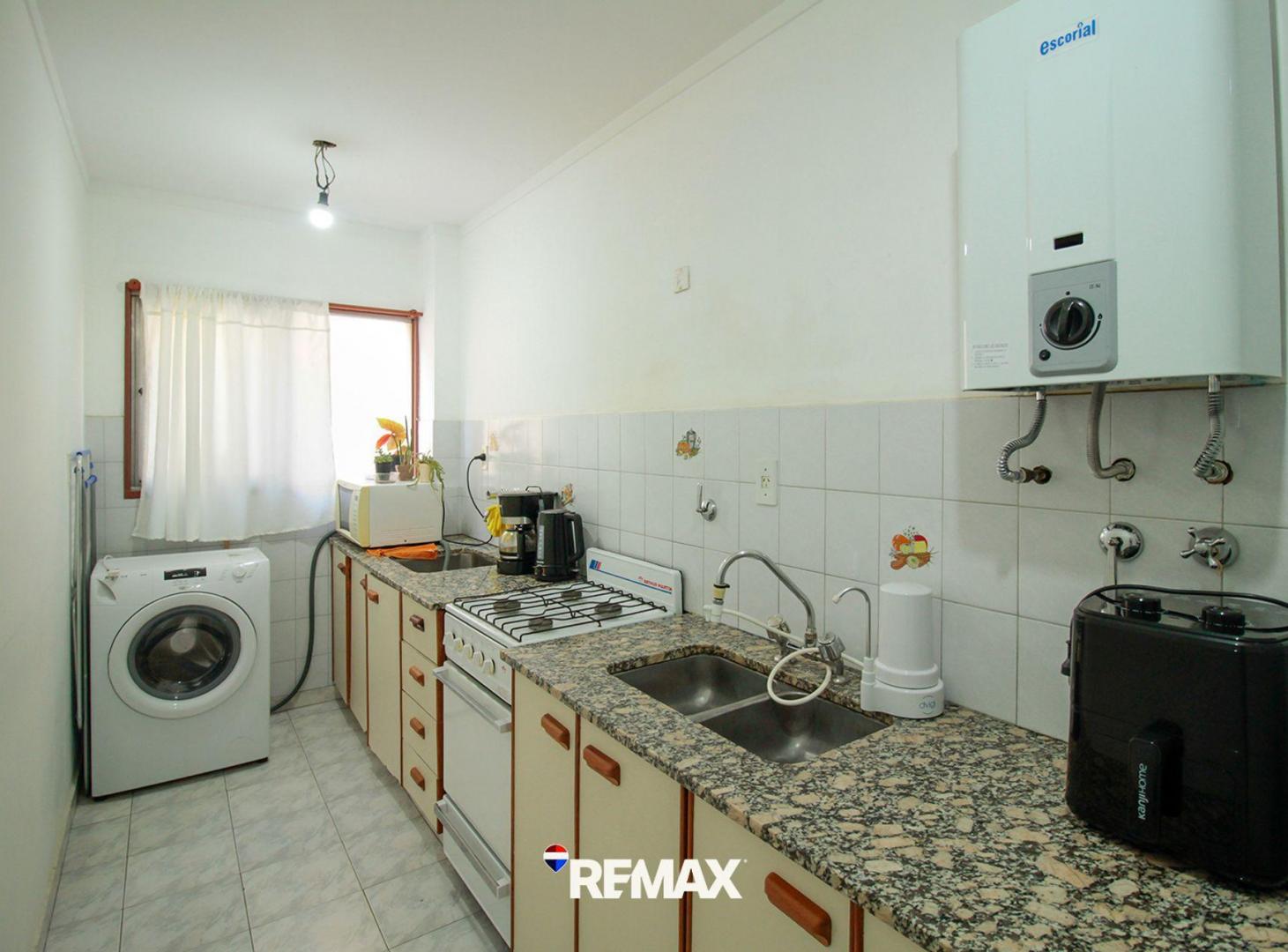 Foto de VENTA Departamento de 1 dormitorio con Cochera, imagen 2