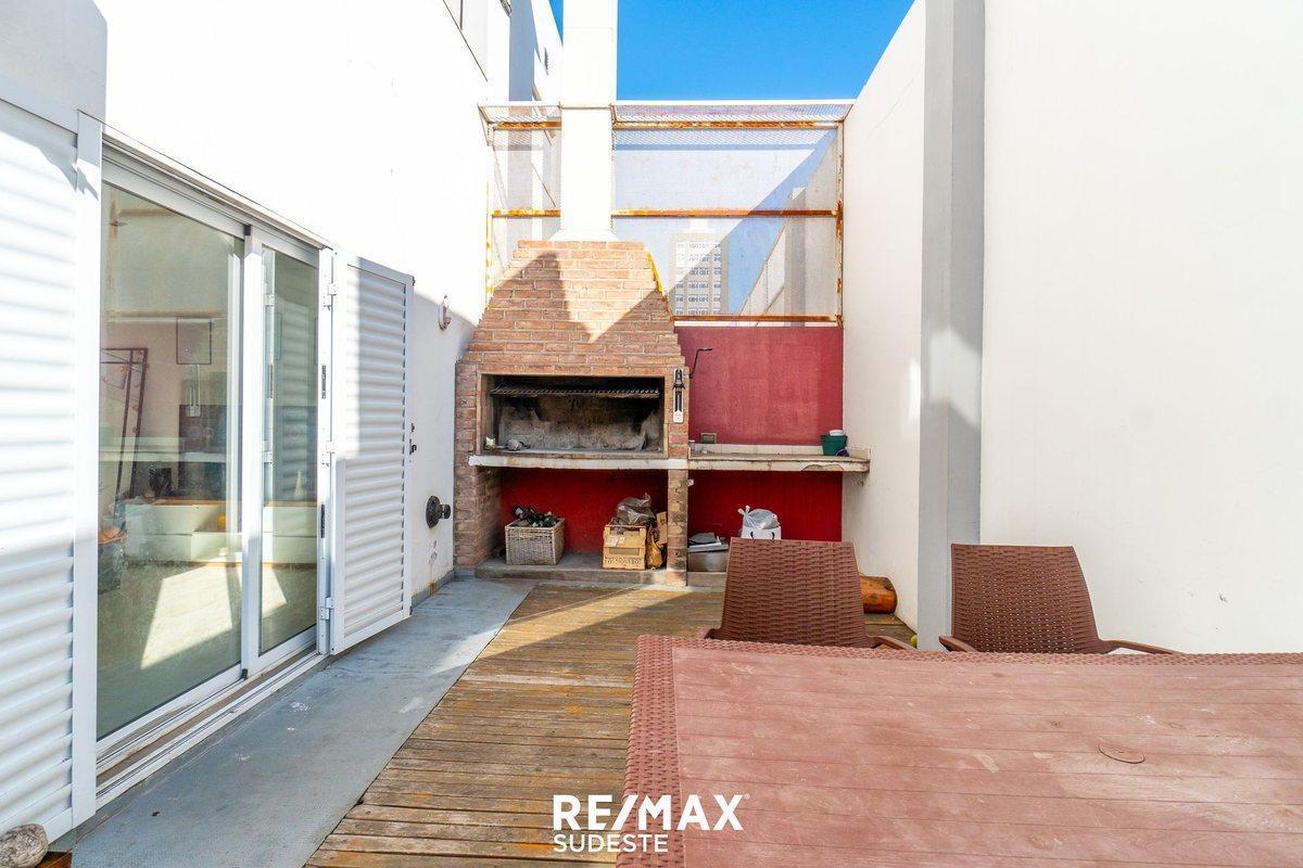 Foto de Espectacular departamento con patio y parrilla, imagen 1