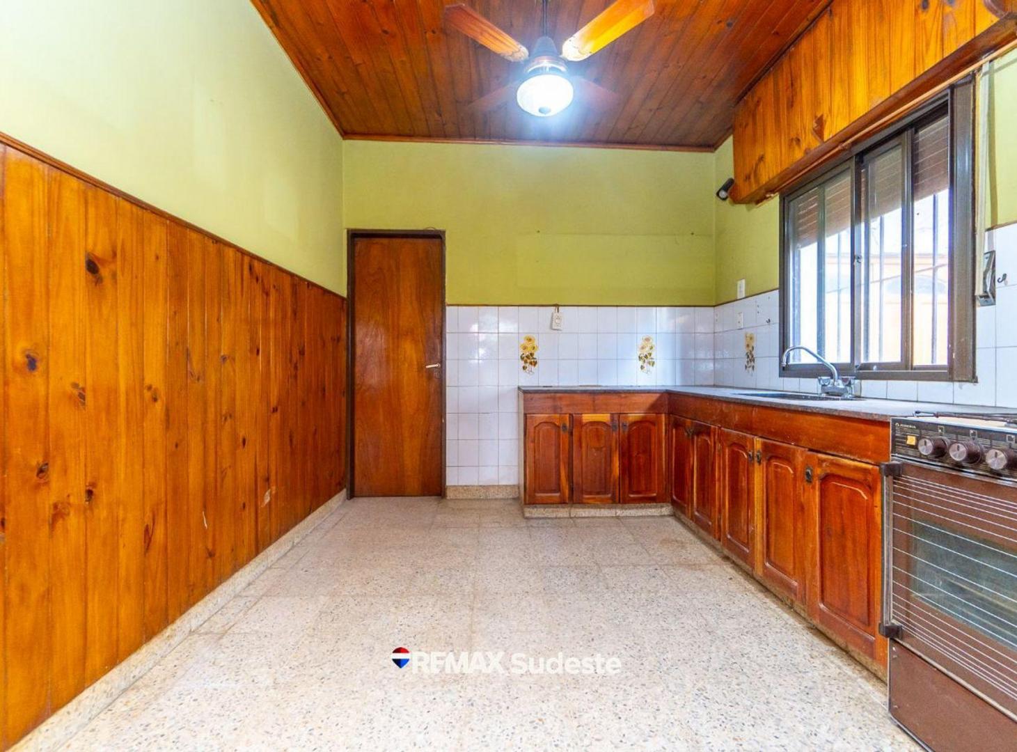 Foto de CASA EN VENTA BARRIO COLÓN - APTA CRÉDITO, imagen 2