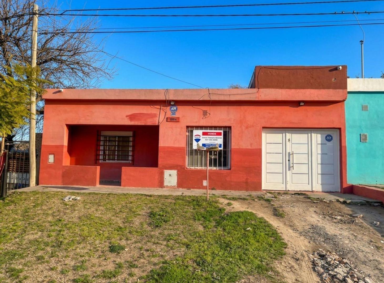 Foto de ALQUILER CASA 2 DORM + DEPTO GRUNBEIN, imagen 1