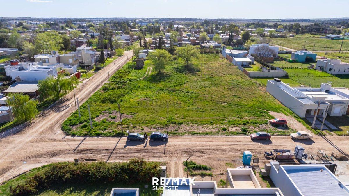 Foto de LOTE EN ESQUINA ALDEA ROMANA, imagen 3