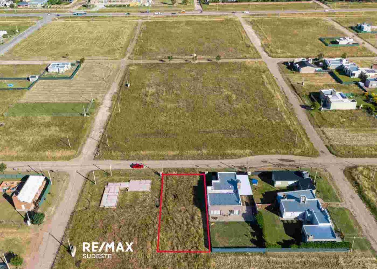Foto de LOTE B° LAS CAÑITAS GUARDIA VIEJA 3500, imagen 1