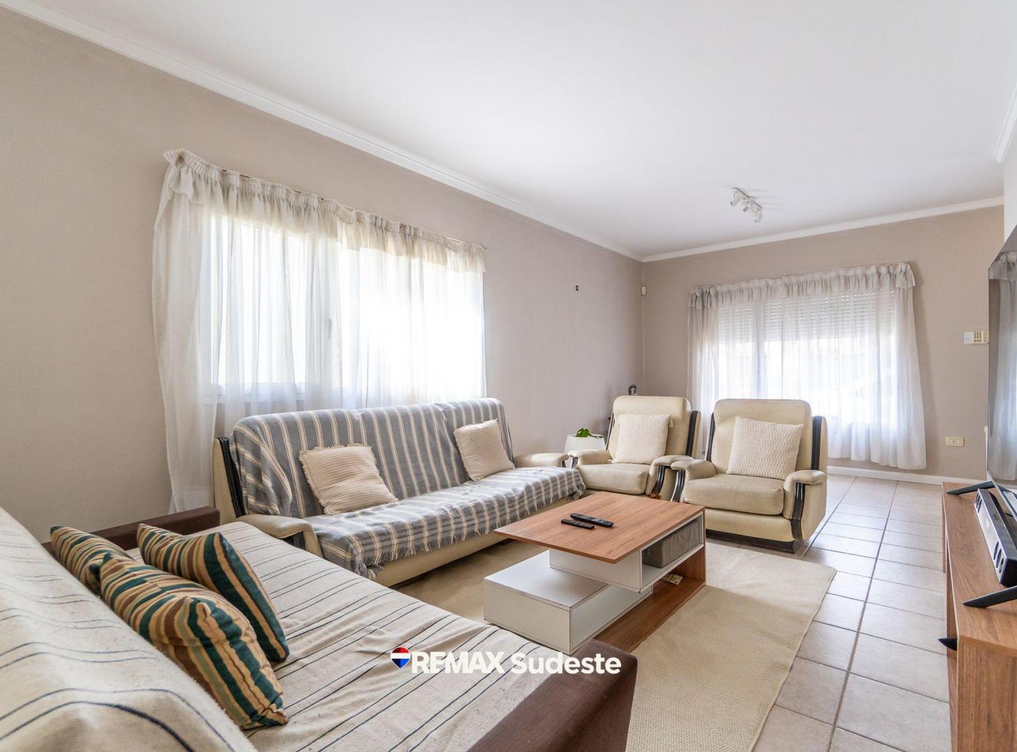 Foto de CASA 2 PLANTAS APTA CRÉDITO BO. UNIVERSITARIO, imagen 2