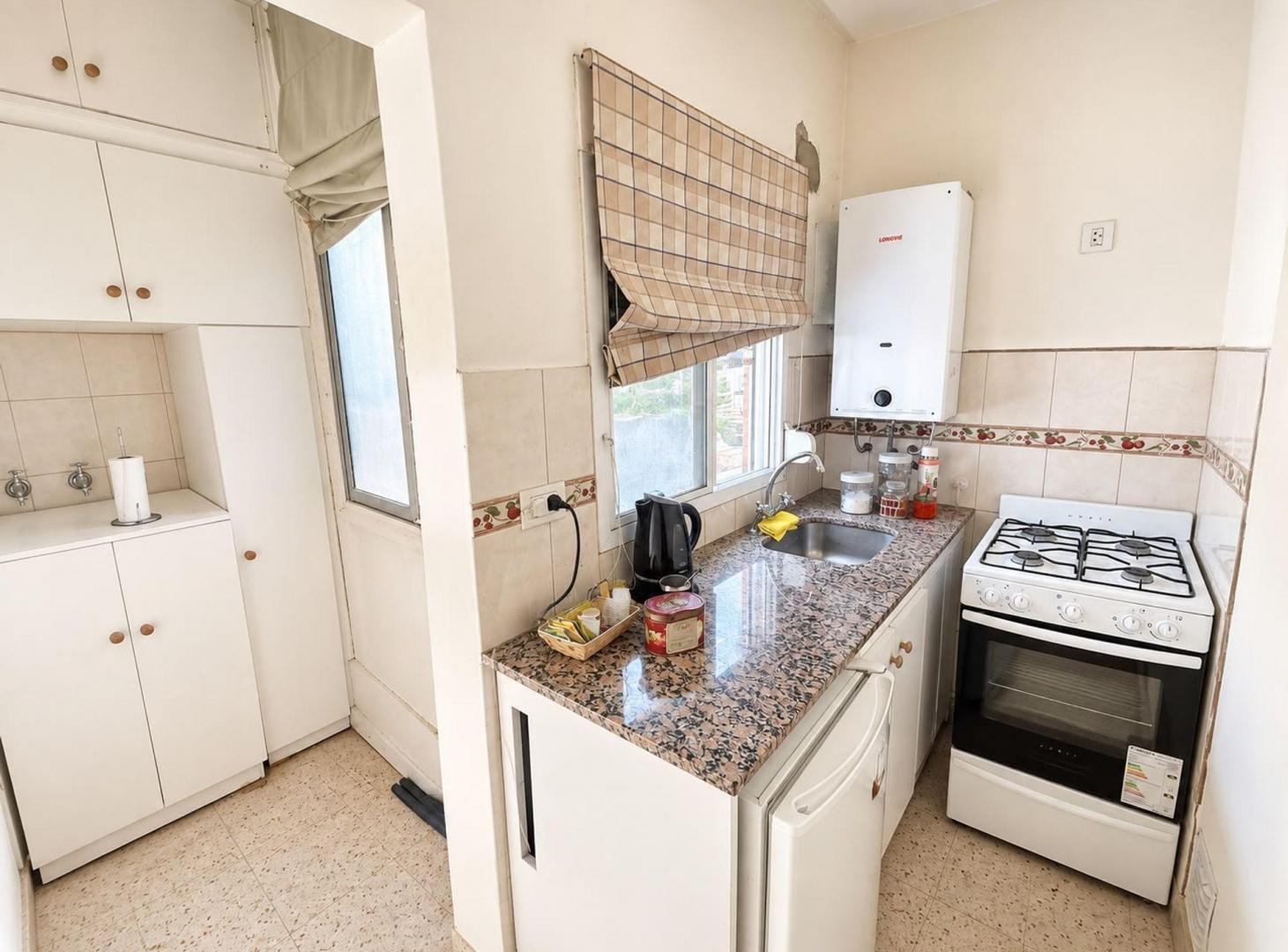 Foto de Departamento de 2 dormitorios en venta – O’Higgins, imagen 2