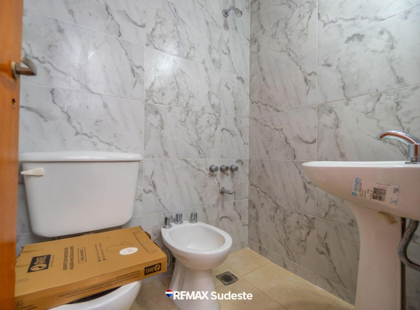 Foto de VENTA PH AL FRENTE, BARRIO UNIVERSITARIO., imagen 4
