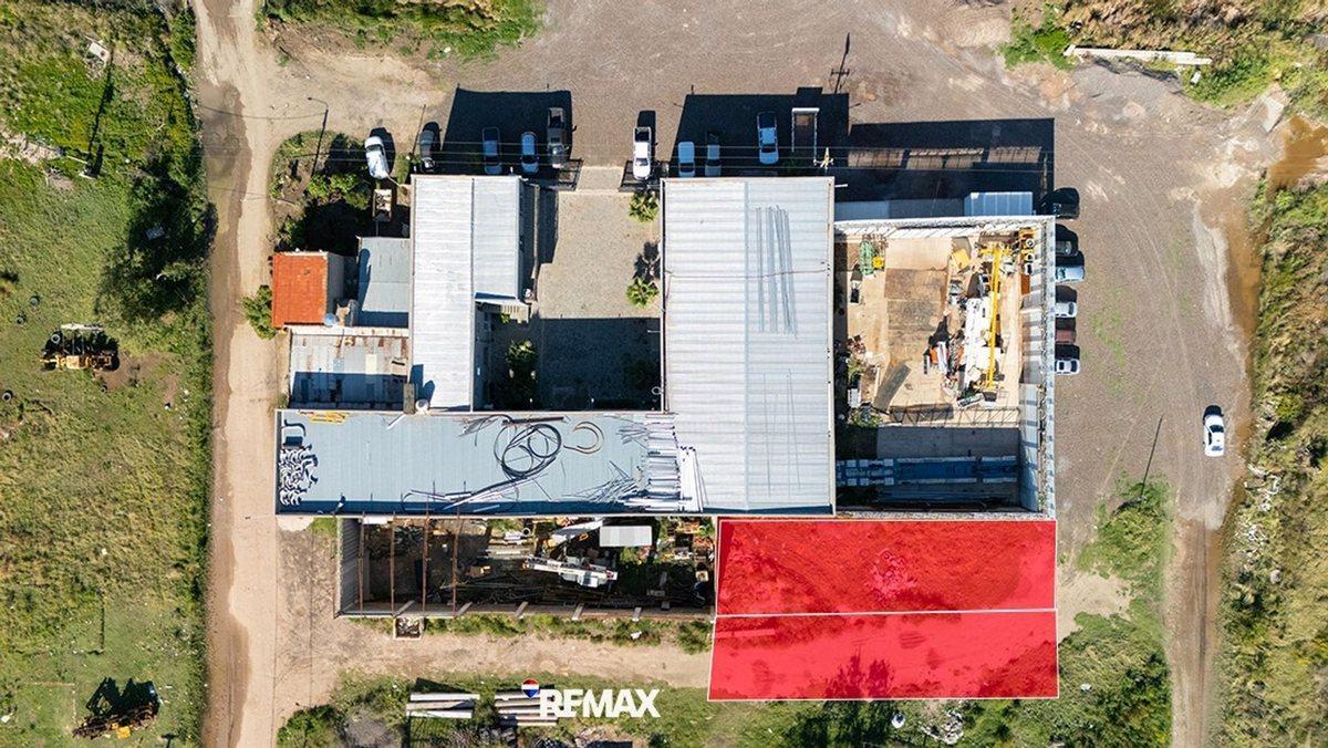 Foto de VENTA LOTE ZONA INDUSTRIAL, imagen 2