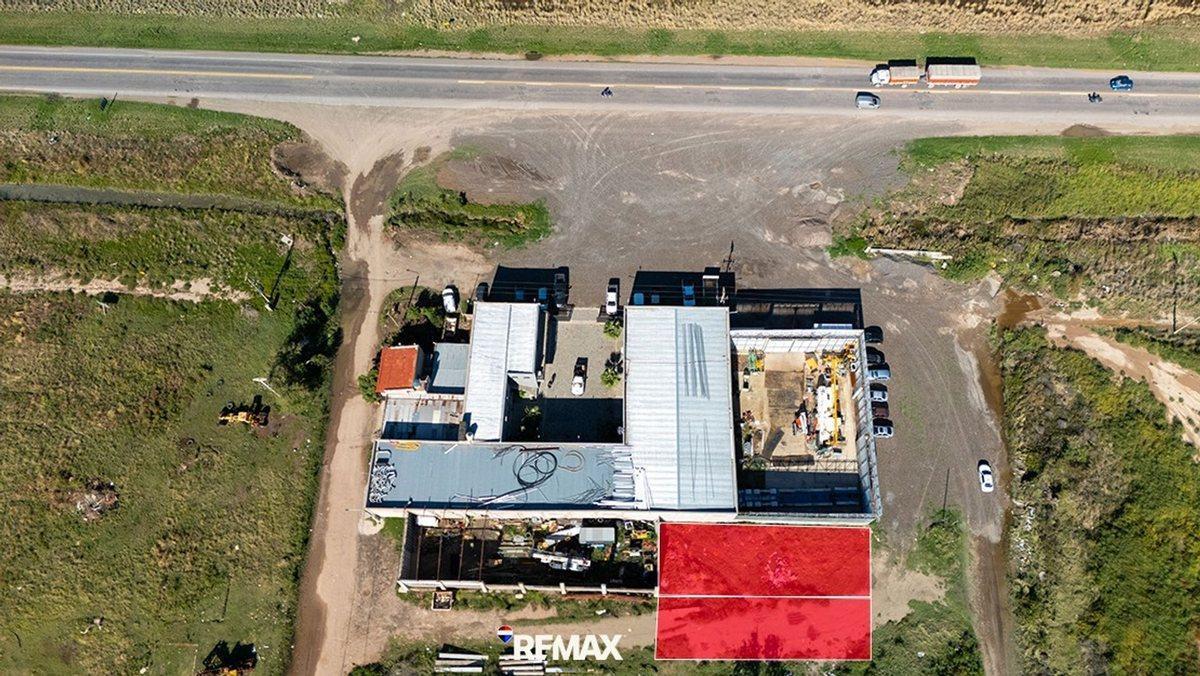 Foto de VENTA LOTE ZONA INDUSTRIAL, imagen 3
