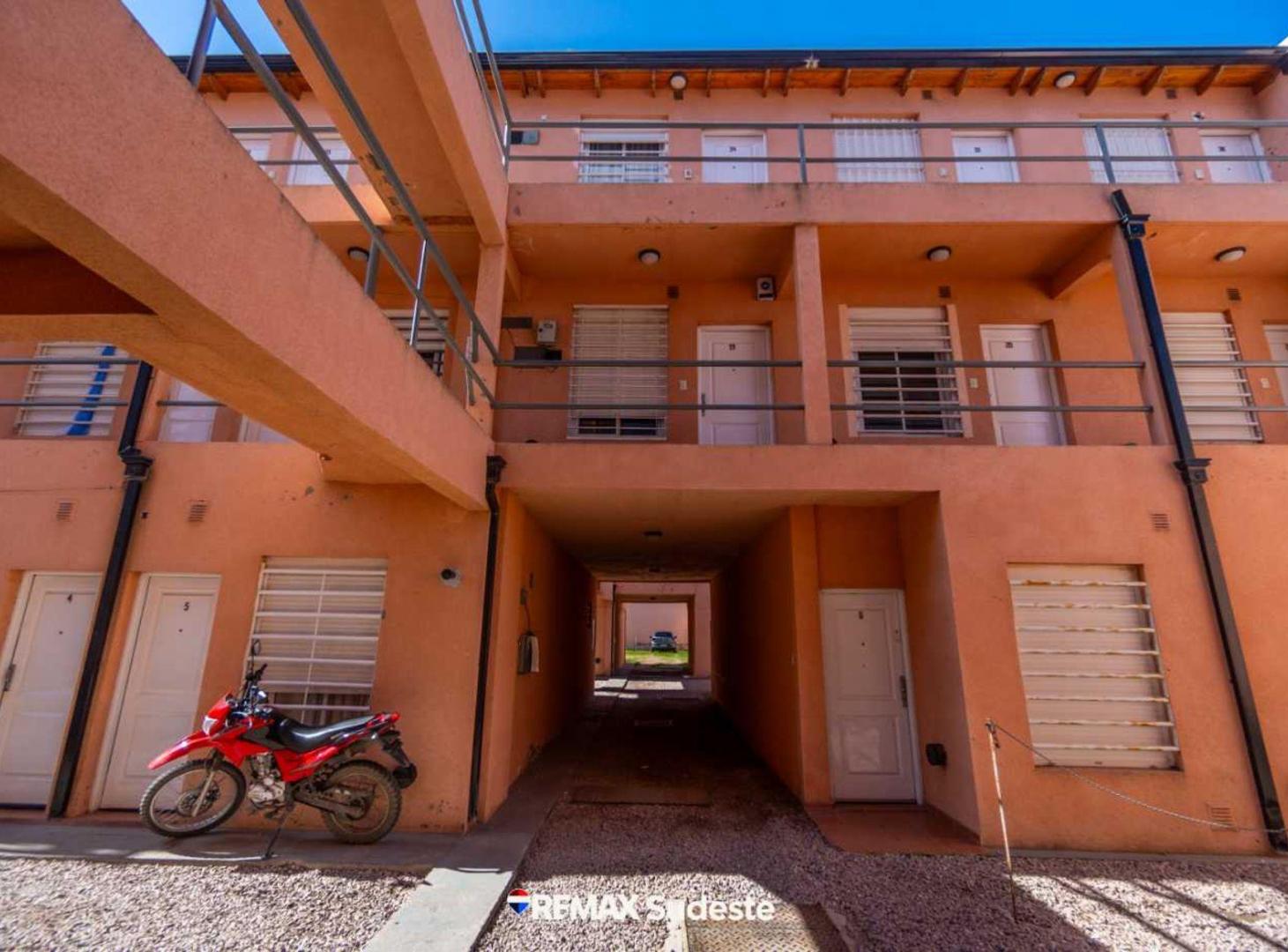 Foto de Cochera en venta B. Pacífico- Tucuman 1200, imagen 5