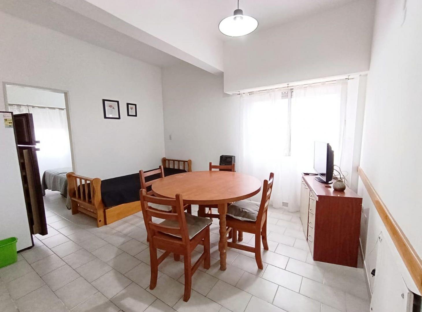 Foto de VENTA MONTE HERMOSO 1 DORMITORIO, imagen 3