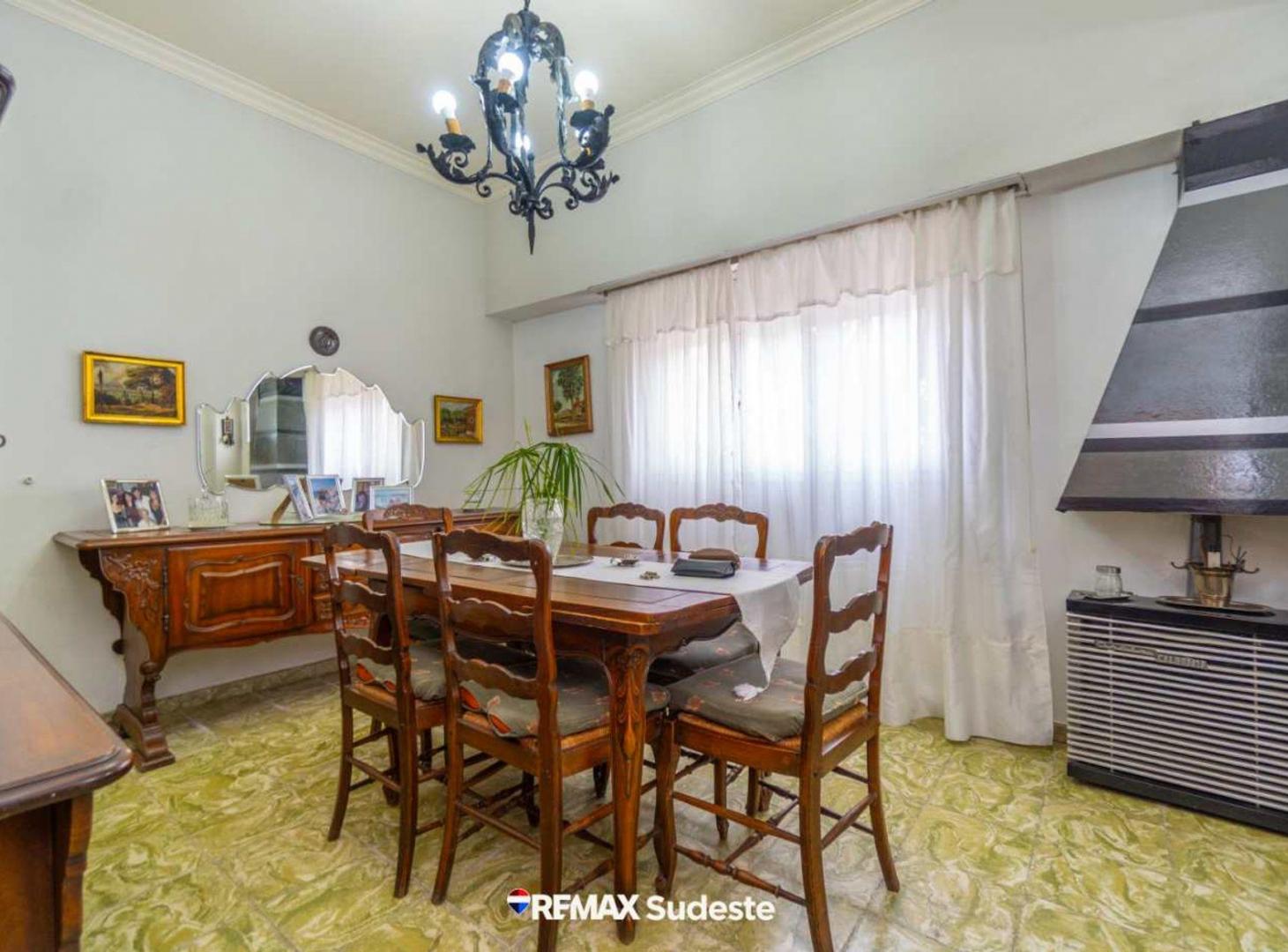 Foto de CASA EN VENTA CENTRO PUNTA ALTA, imagen 3