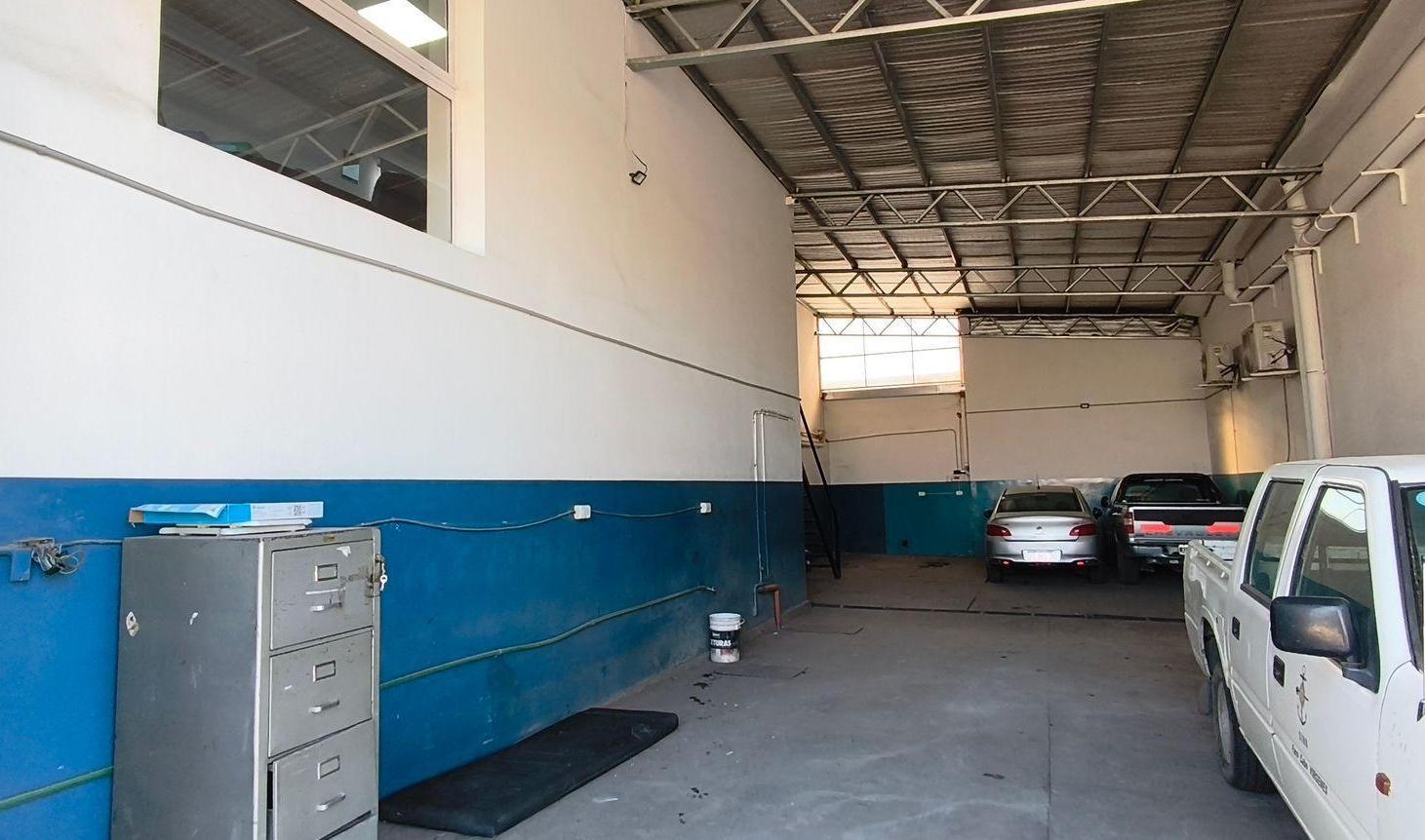 Foto de ALQUILER OFICINA Y DEPÓSITO, imagen 4