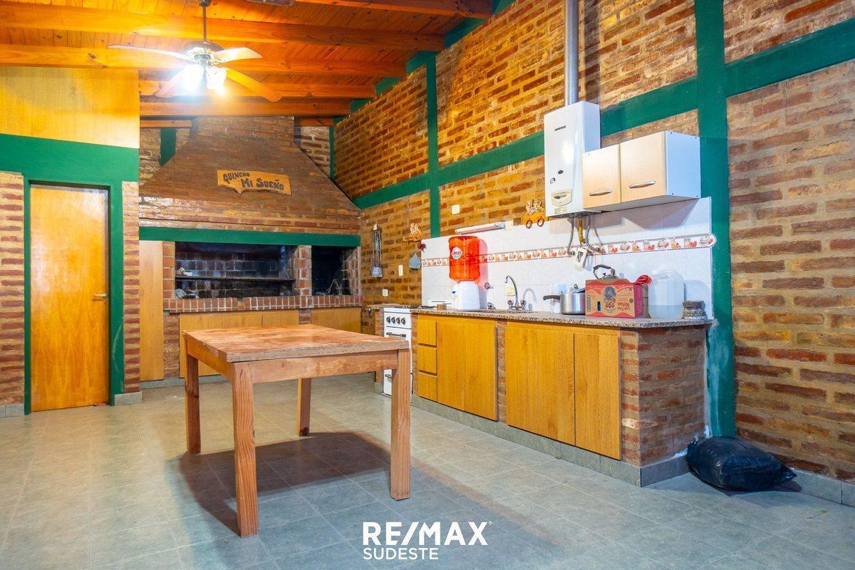 Foto de VENTA CASA MAS DEPARTAMENTO Y QUINCHO, imagen 1
