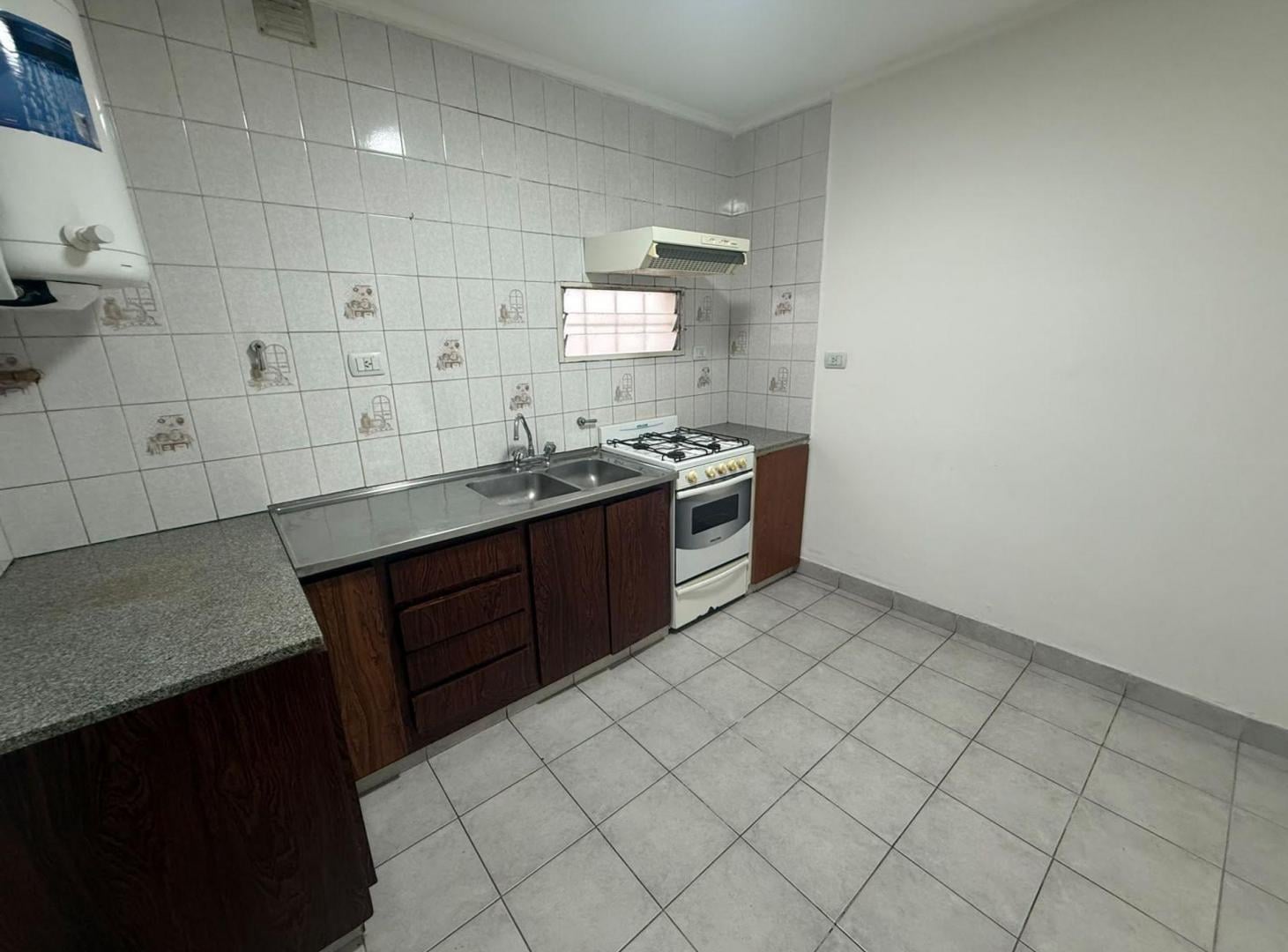 Foto de CASA EN ALQUILER | MITRE 1100, imagen 5