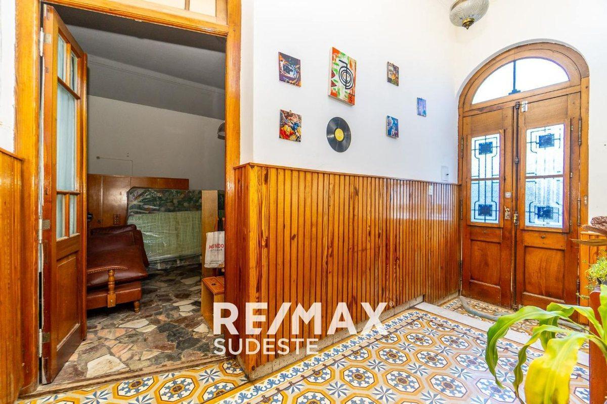 Foto de VENTA CASA CON PATIO y QUINCHO, imagen 2
