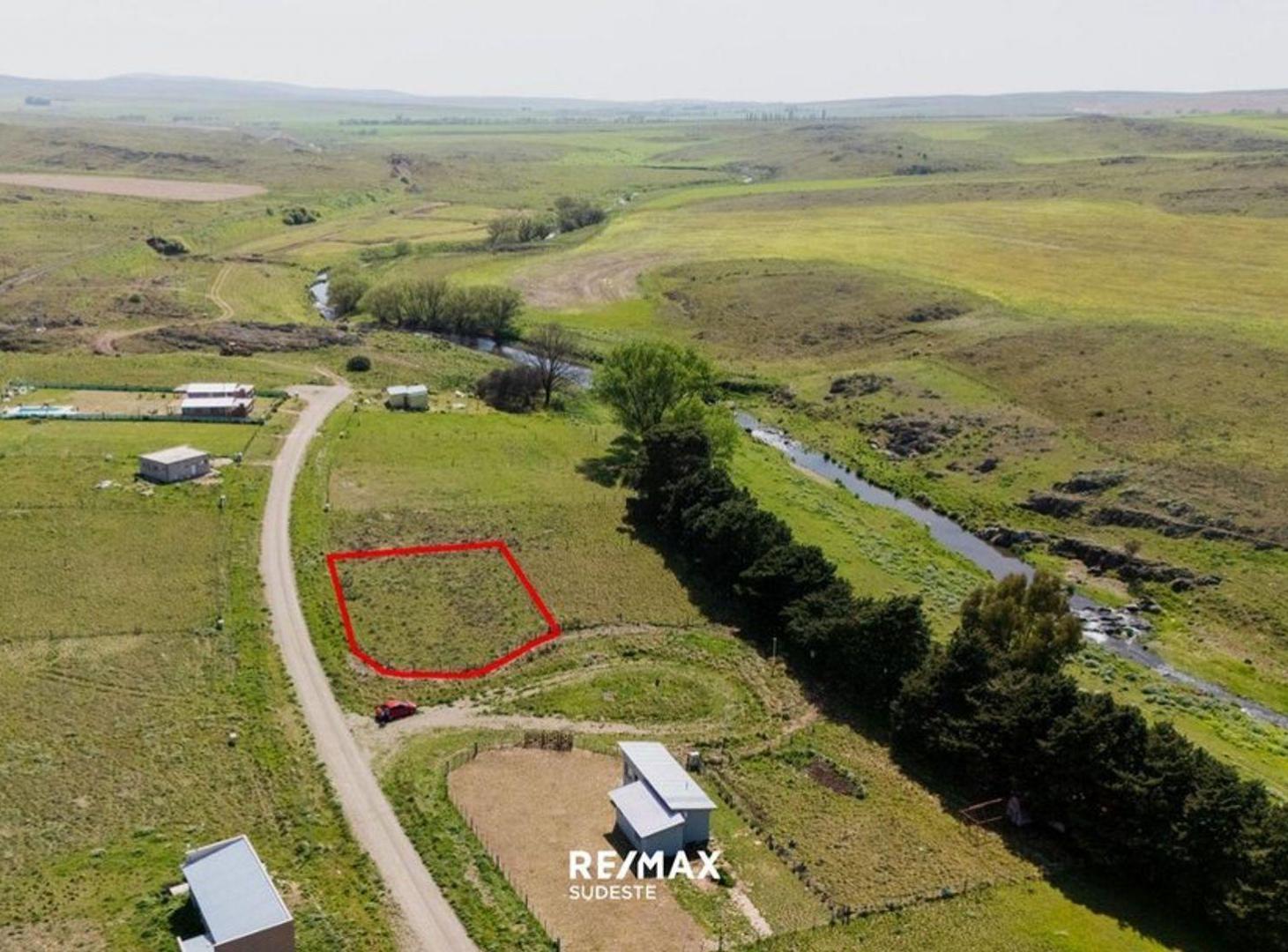 Foto de SE VENDE LOTE EN JARDINES DE PILLAHUINCO, imagen 2