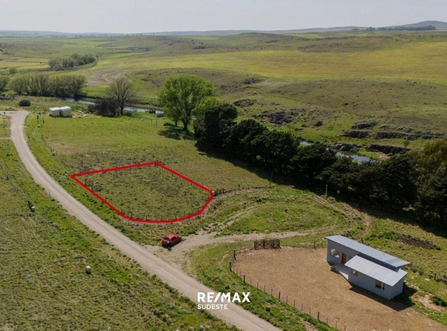 Foto de SE VENDE LOTE EN JARDINES DE PILLAHUINCO, imagen 1
