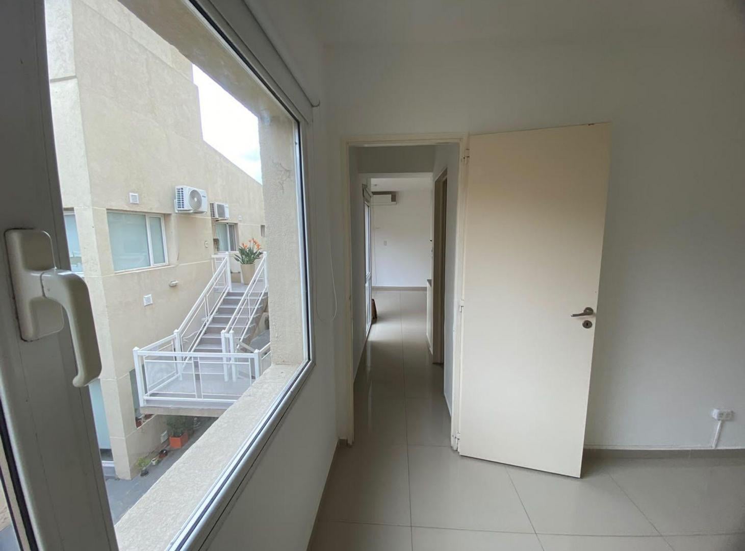 Foto de Departamento 1 Dorm en 25 de Mayo 55,B.Blanca., imagen 3