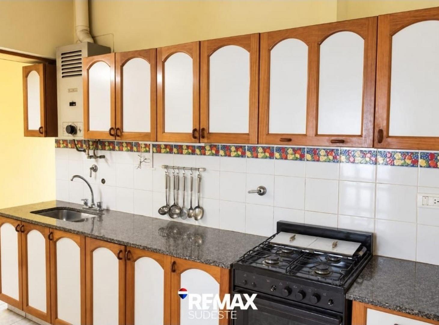Foto de VENTA CASA DE 4 HAB. APTA CREDITO, imagen 5