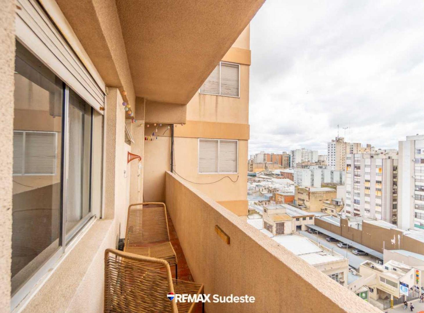 Foto de VENTA DEPARTAMENTO 2 DORMITORIOS CENTRO CON BALCON, imagen 5