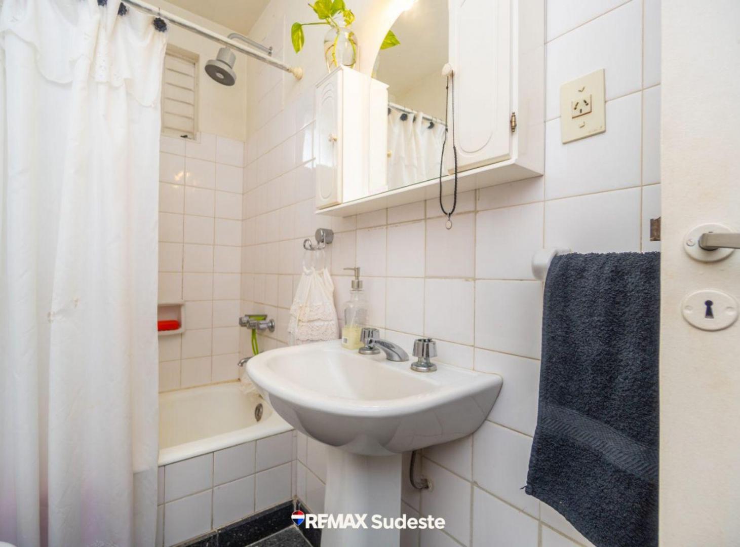 Foto de VENTA DEPARTAMENTO 2 DORMITORIOS CENTRO CON BALCON, imagen 3