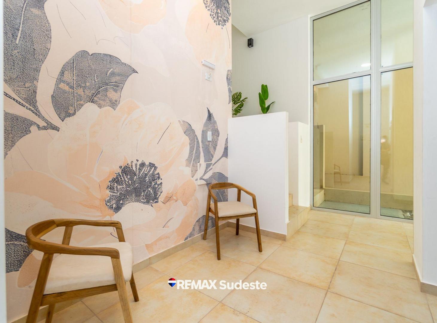 Foto de Departamento de un Dormitorio Amoblado con Cochera, imagen 2