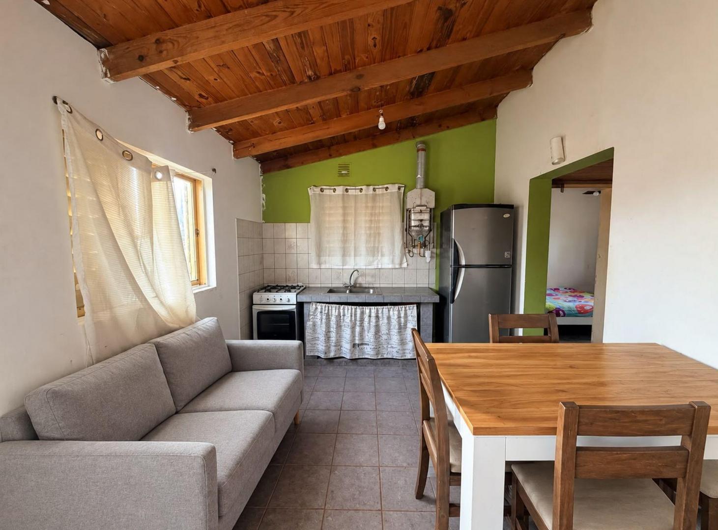 Foto de Casa con amplio lote, imagen 4