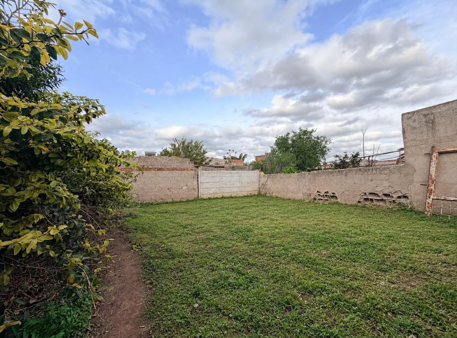 Foto de Casa con amplio lote, imagen 1