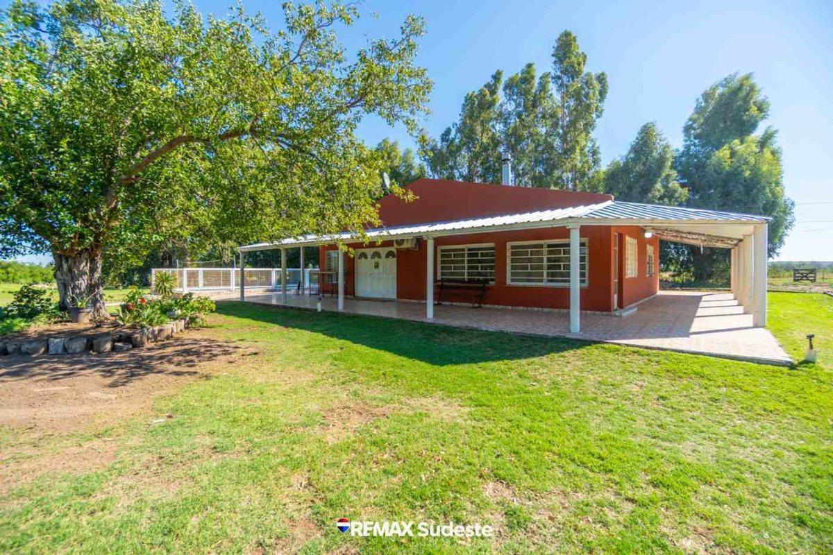 Foto de Venta quinta rural con doble vivienda y galpón, imagen 1