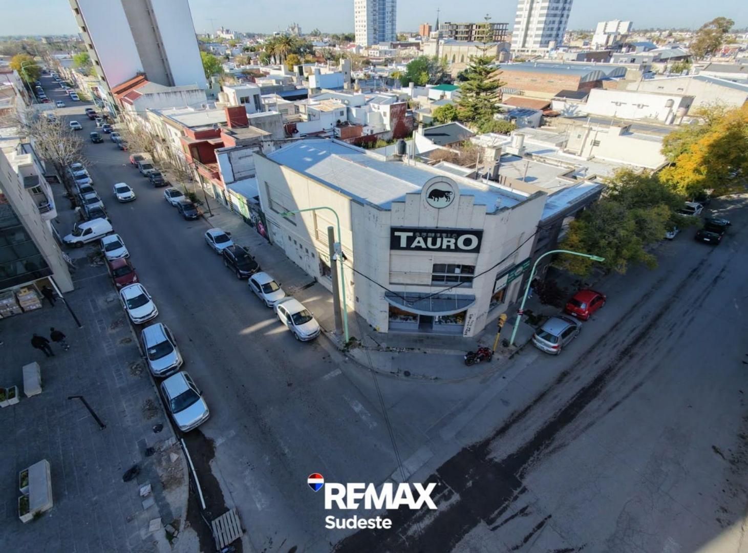 Foto de Venta Local Comercial Excelente Esquina, imagen 3
