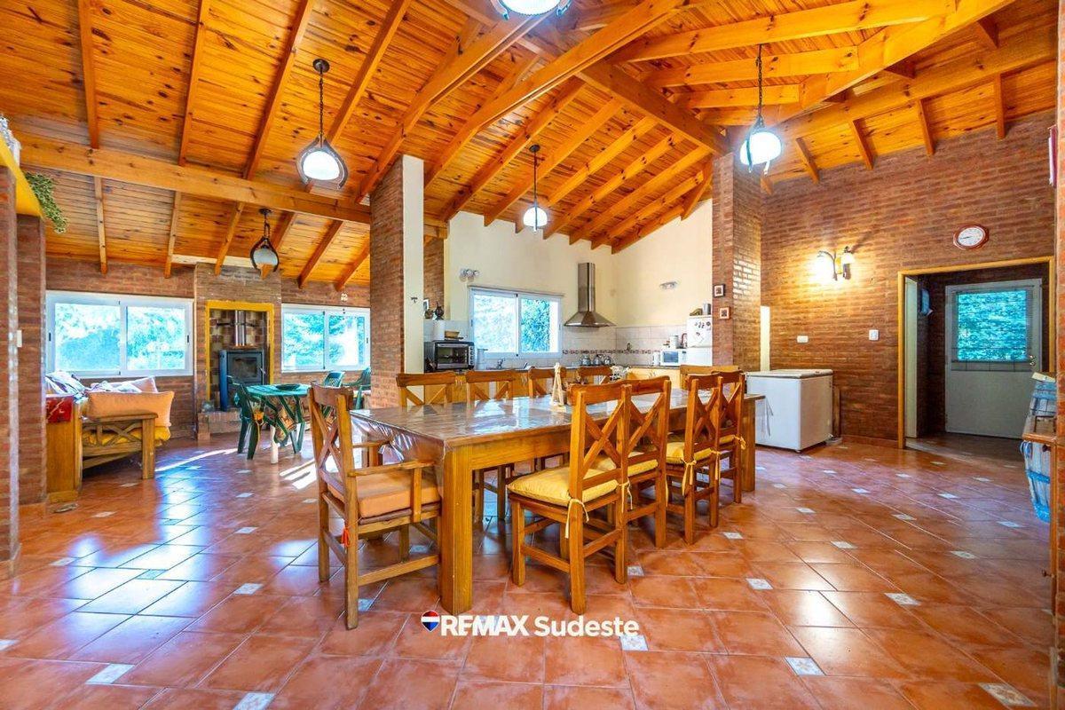 Foto de VENTA CASA 2 Dorm. CON PILETA en VILLA VENTANA, imagen 3