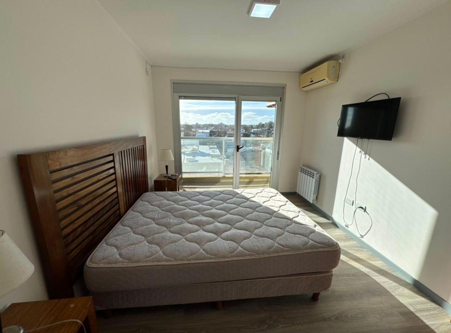 Foto de VENTA SEMIPISO FRENTE AL MAR C/COCHERA Y FINANCIAC, imagen 5