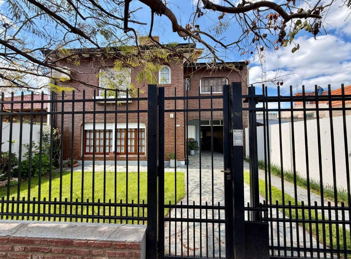 Foto de Casa a la venta Republica Siria 2333, imagen 3