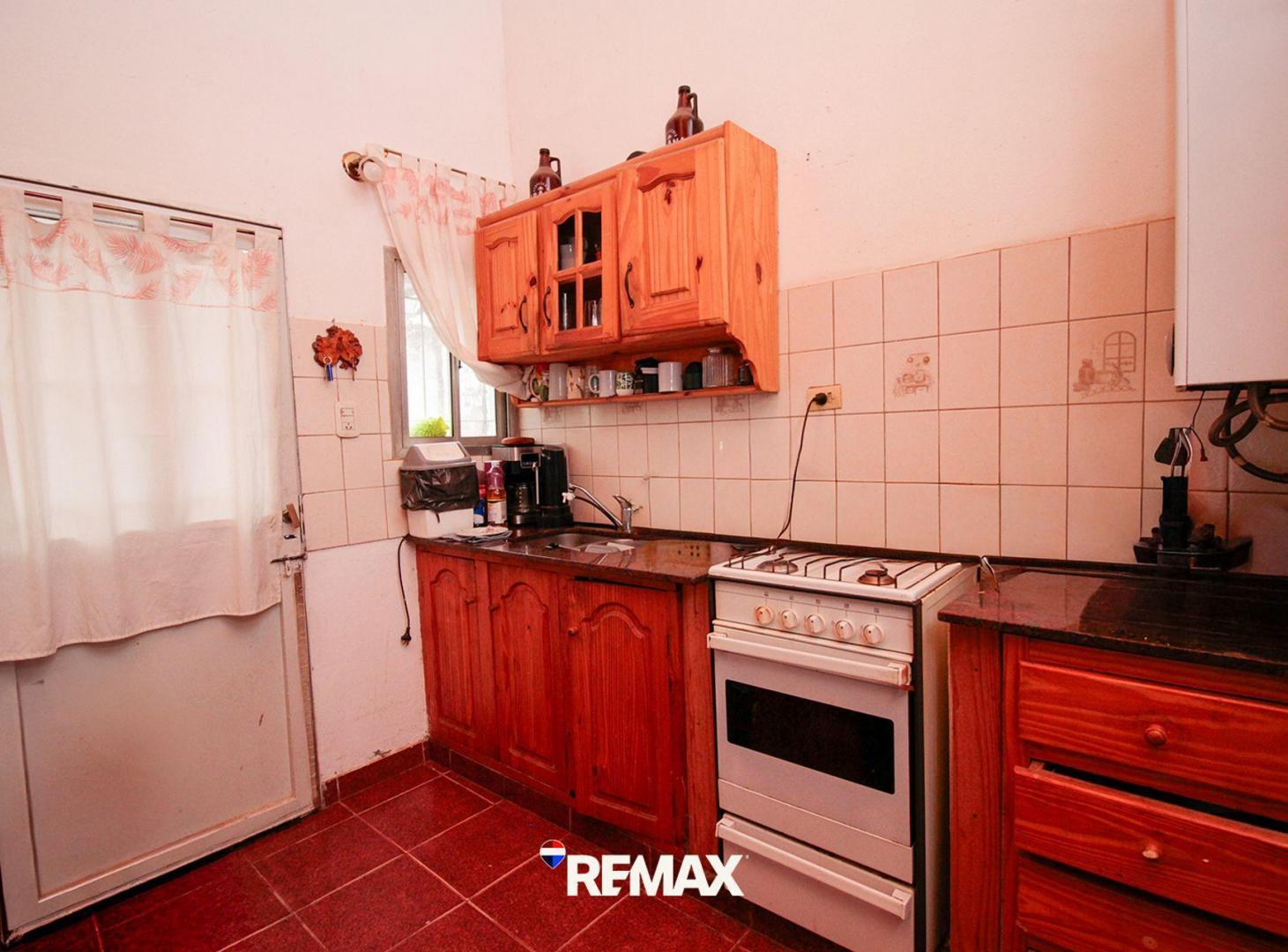 Foto de CASA EN VENTA | 3 DORM. - QUINCHO | BARRIO KM 5, imagen 4