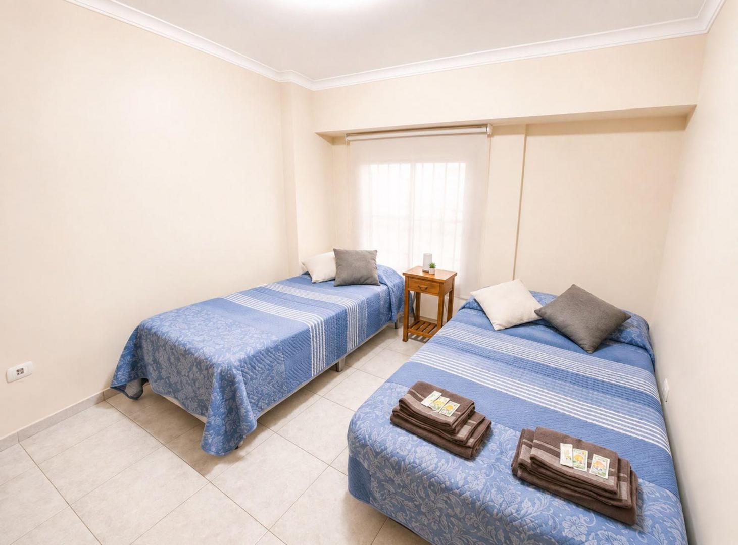 Foto de VENTA DEPARTAMENTO CENTRO PLANTA BAJA A MTS ALEM, imagen 4