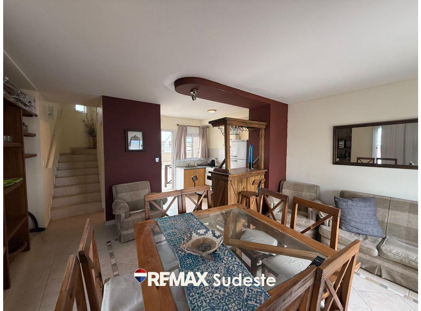 DUPLEX A PASOS DEL MAR