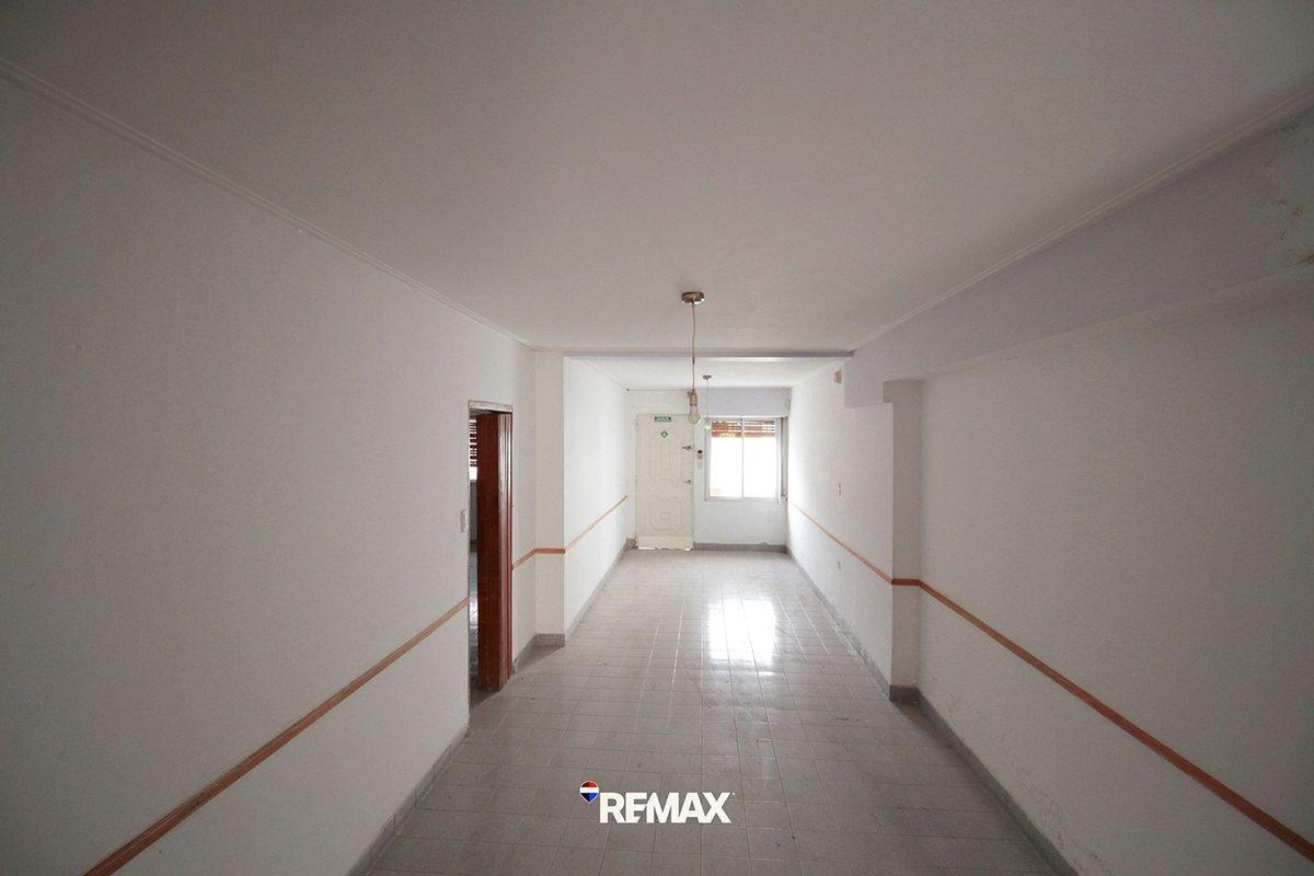 Foto de CASA A REFACCIONAR DE 3 DORMITORIOS, imagen 5