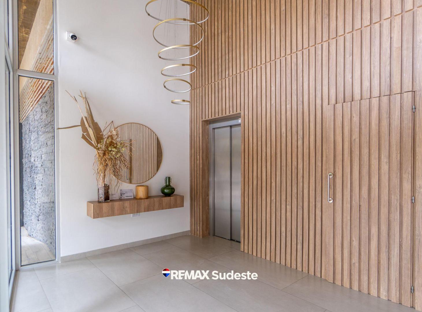 Foto de VENTA SEMIPISO DE CATEGORIA 19 DE MAYO, imagen 5