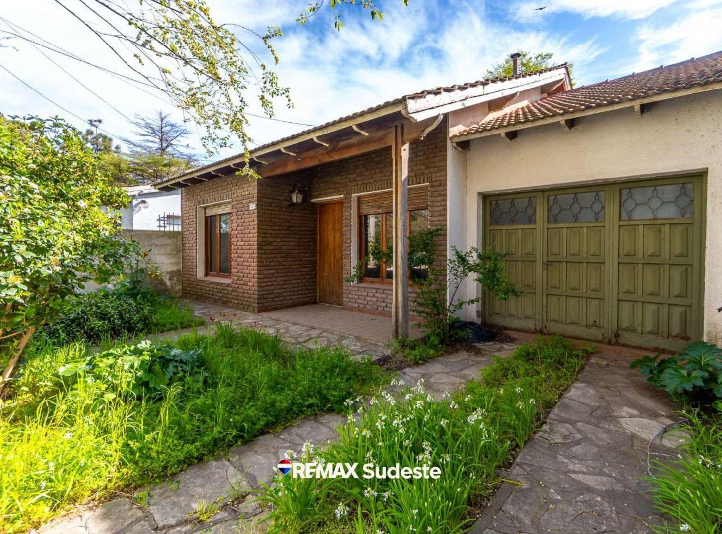 VENTA CASA A POCAS CUADRAS DE LA PLAYA