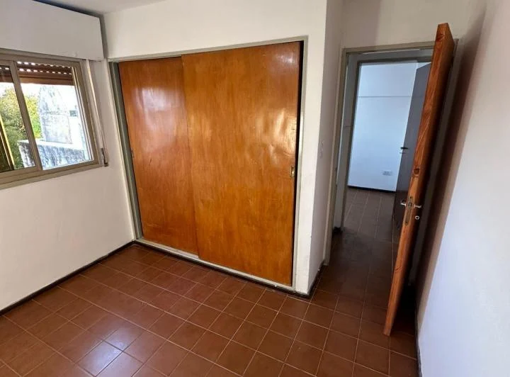 VENTA DE EXCELENTE DPTO DE 3 DORM Y BALCON TERRAZA EN BARRIO SAN MARTIN!!! 5