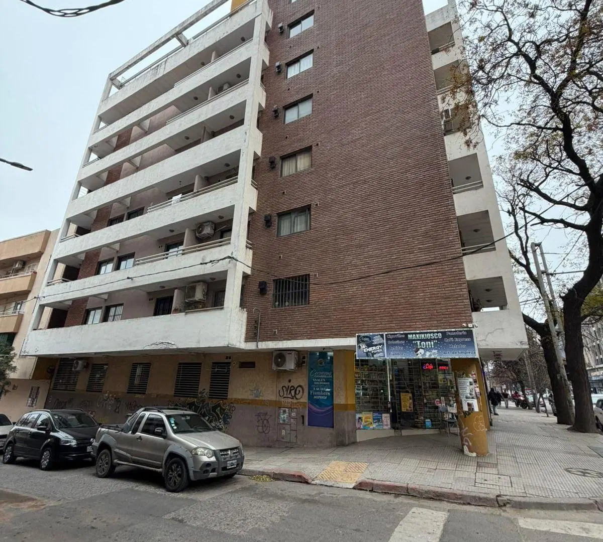 ALQUILER UN DORMITORIO CON BALCON CERCA CIUDAD UNIVERSITARIA!!! 1