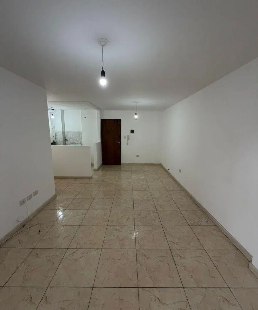 ALQUILER UN DORMITORIO CON BALCON EN NUEVA CORDOBA! 4