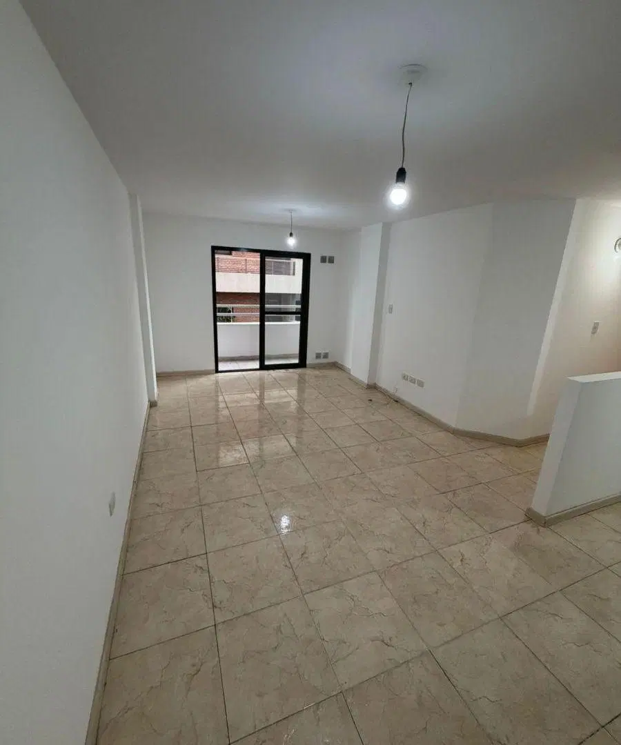 ALQUILER UN DORMITORIO CON BALCON EN NUEVA CORDOBA! 5