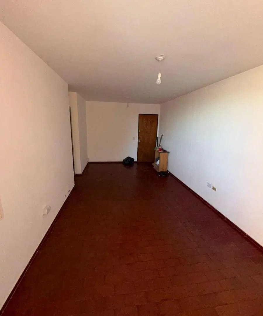 ALQUILER DPTO 3 DORMITORIOS EN BARRIO VILLA ADELA! 3