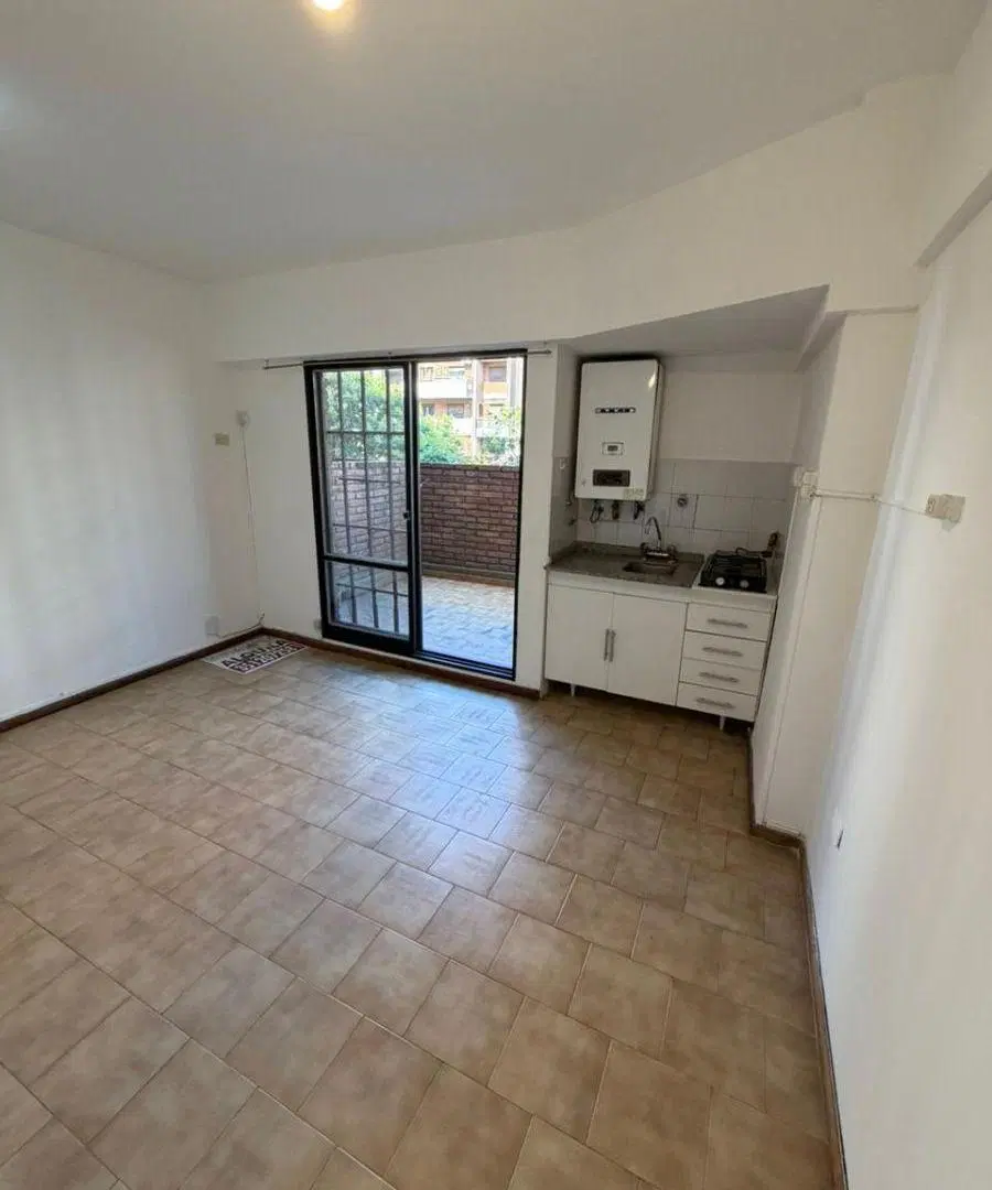 ALQUILER MONOAMBIENTE CON BALCON EN NUEVA CORDOBA! 2