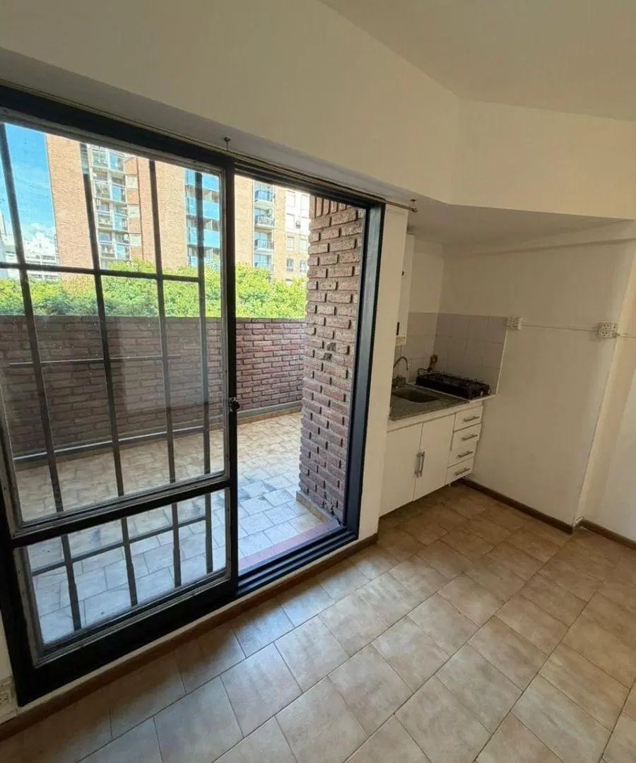 ALQUILER MONOAMBIENTE CON BALCON EN NUEVA CORDOBA! 5