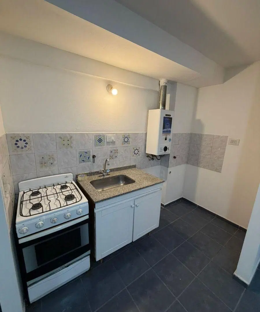 ALQUILER DPTO UN DORMITORIO CON BALCON EN NUEVA CORDOBA!!! 4