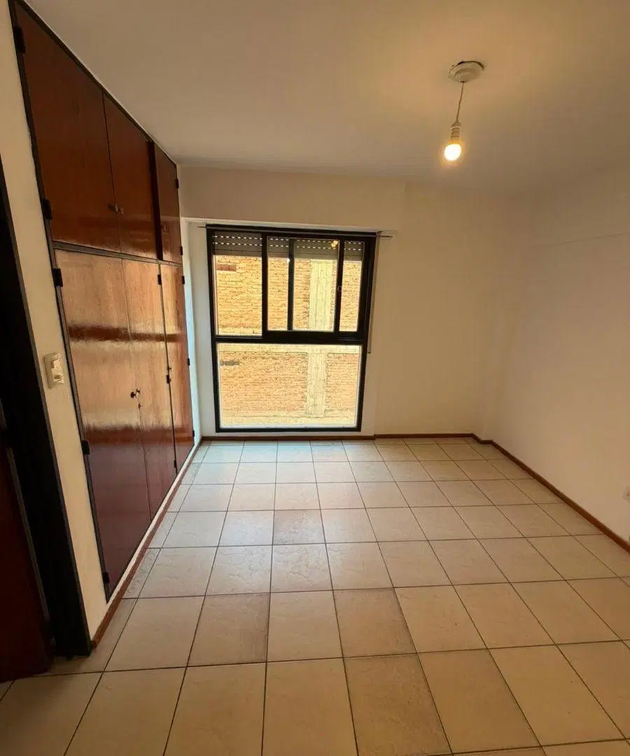 ALQUILER UN DORMITORIO A UNA CUADRA DE CAÑADA Y COLON!!! 5