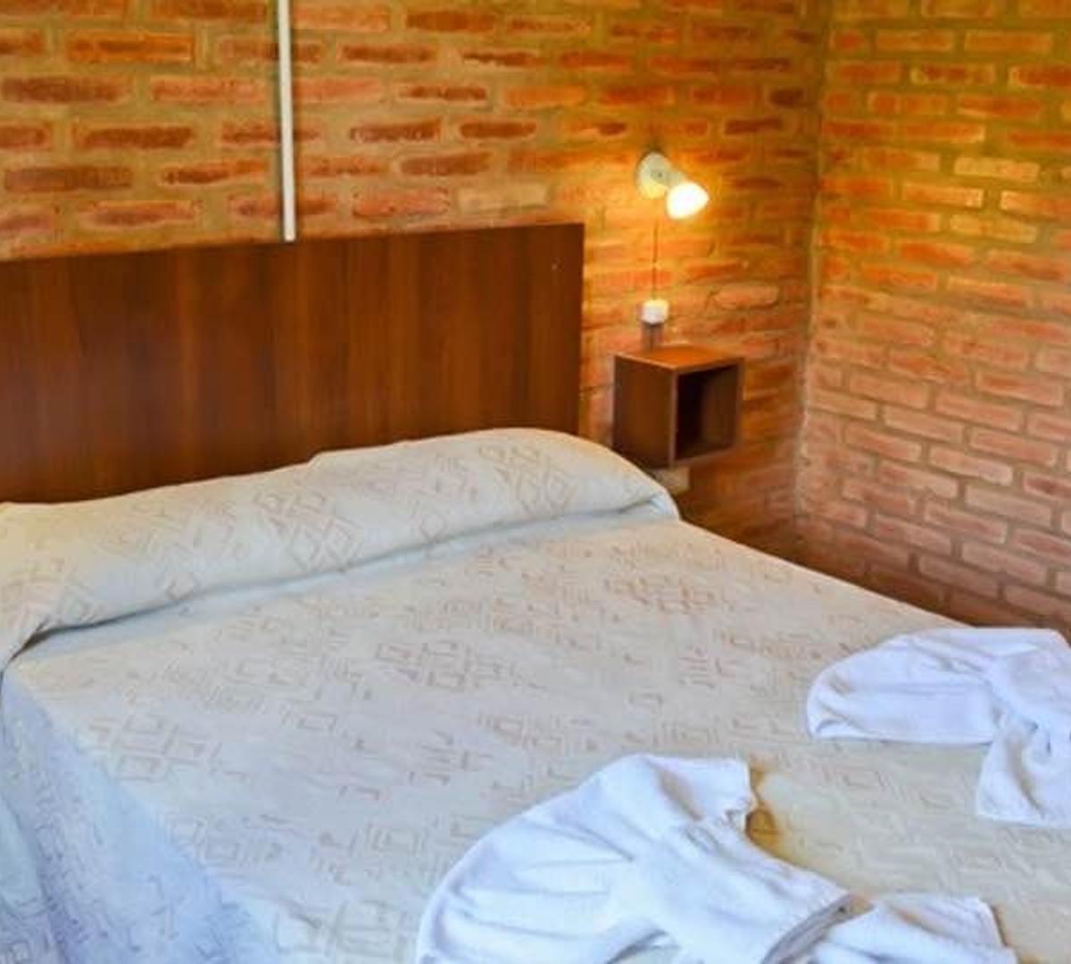 Complejo de Seis Cabañas 4