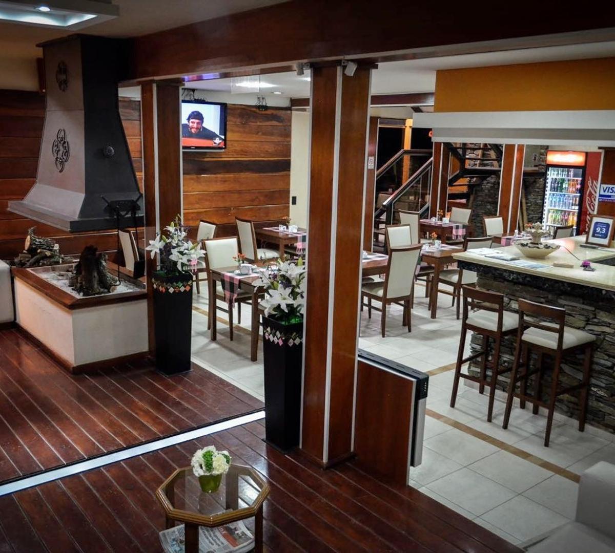 Hotel en Venta en Nono con Escritura Impecable Estado 1